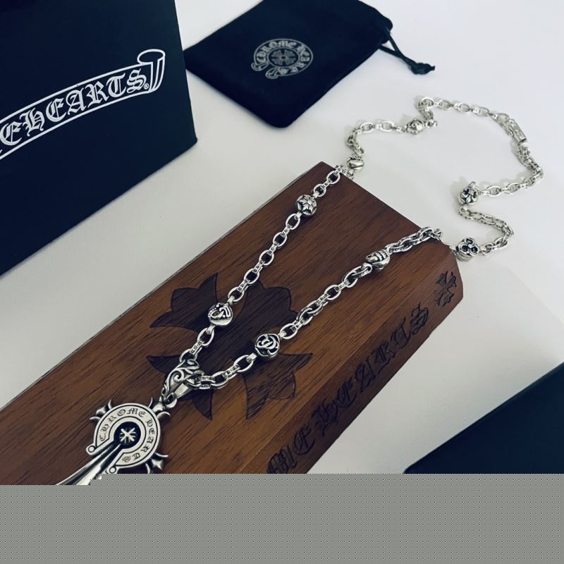 Ch**me He**ts necklaces
